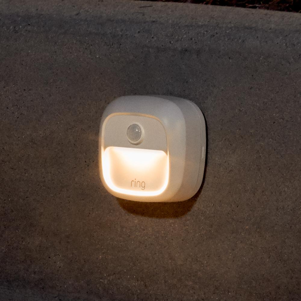 white-ring-smart-outdoor-lighting